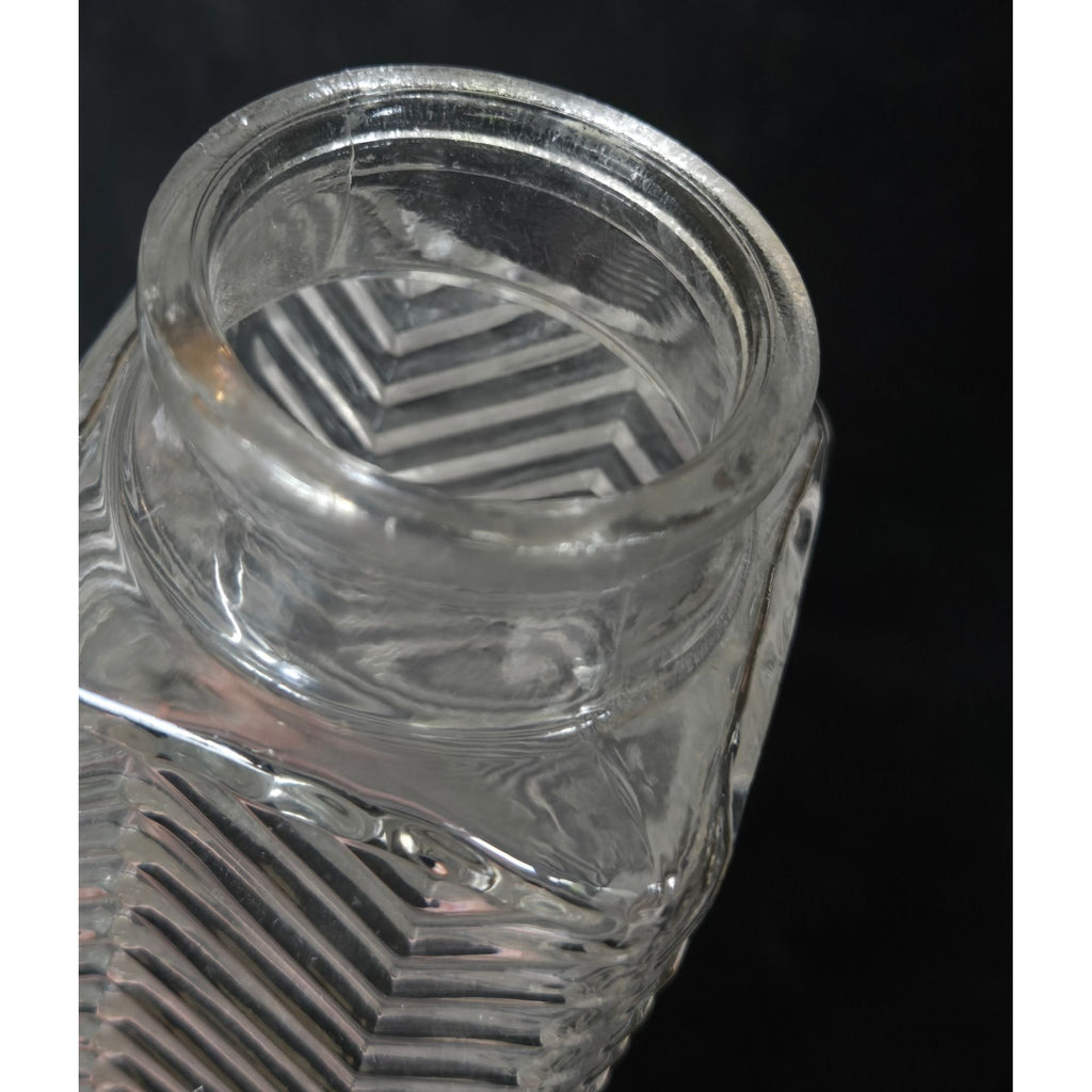 Art Deco Vintage Clear Skyscraper Lamp shade w/Chevron Pattern 9"