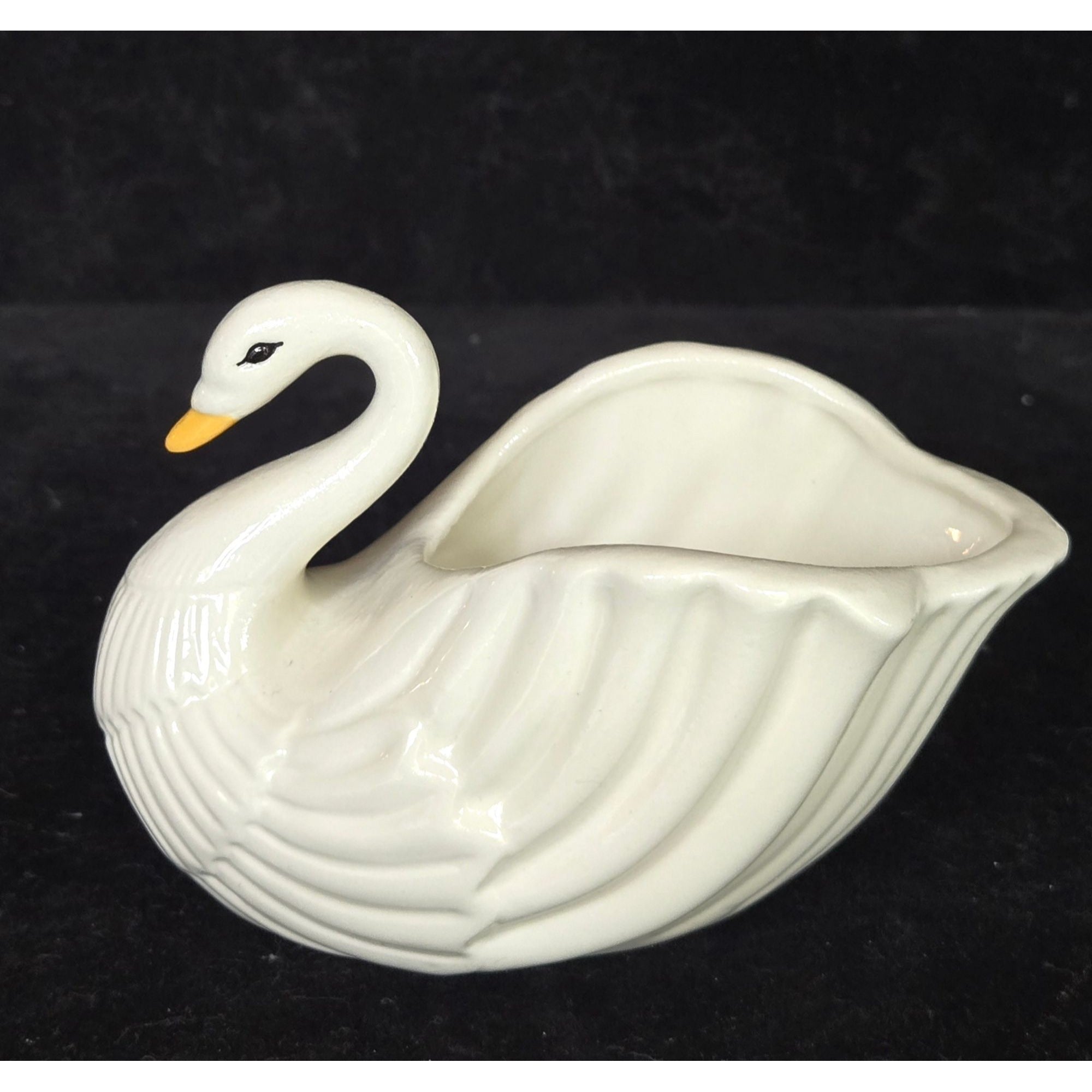 Vintage Ceramic Swan Planter Vase White With Yellow Beak 5 Inches Long