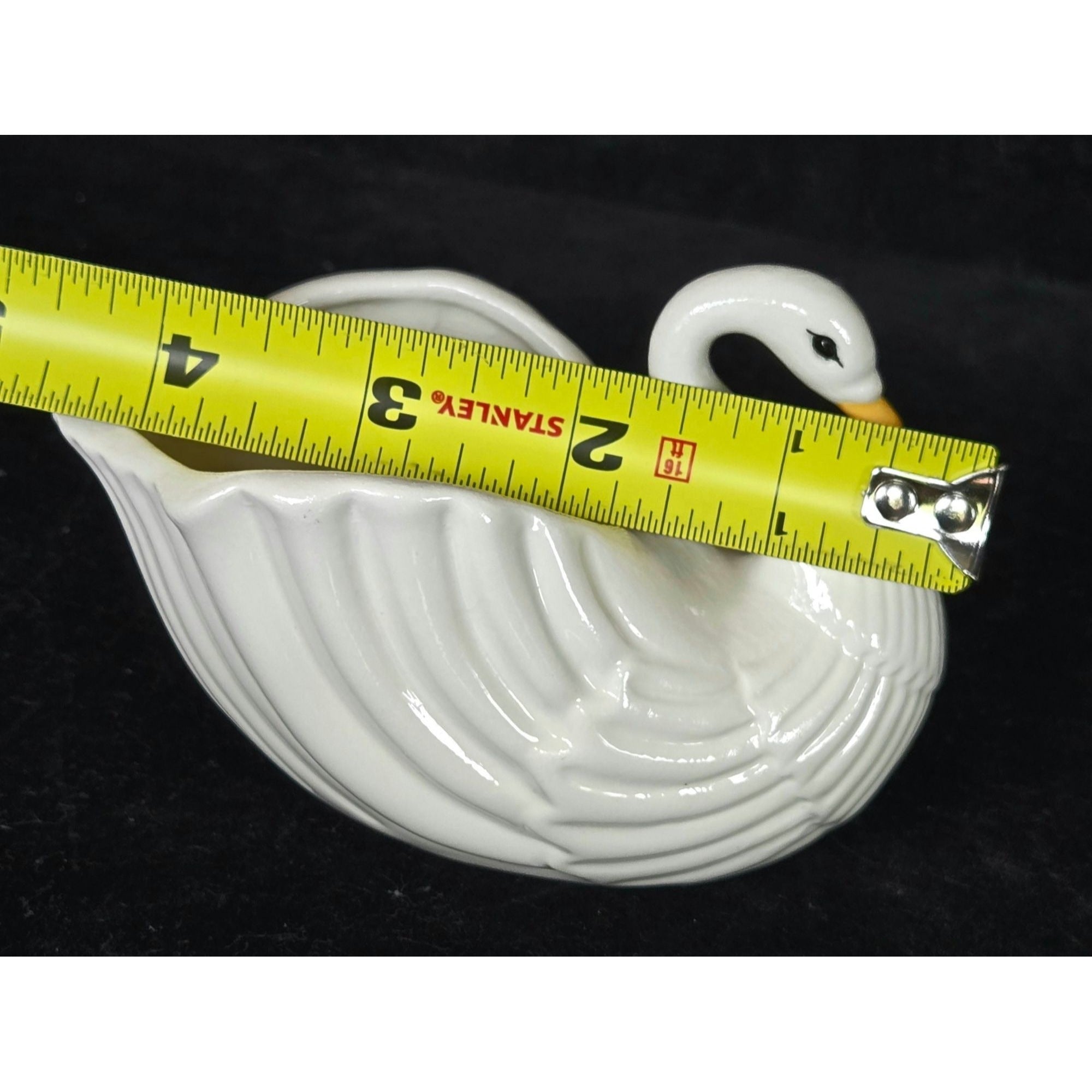 Vintage Ceramic Swan Planter Vase White With Yellow Beak 5 Inches Long