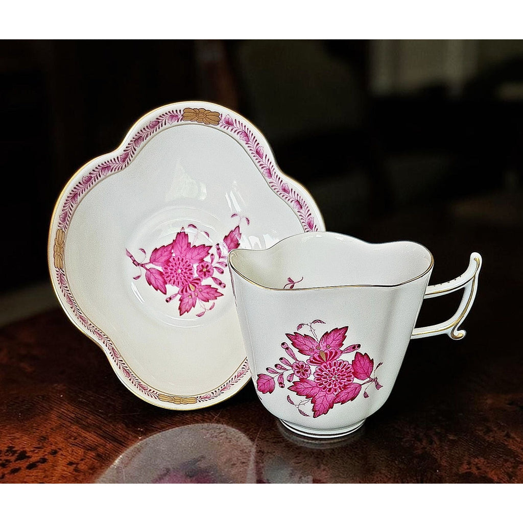 Herend Pink Raspberry Tea Cup Saucer Set Apponyi Chinese Bouquet Gold-Trimmed