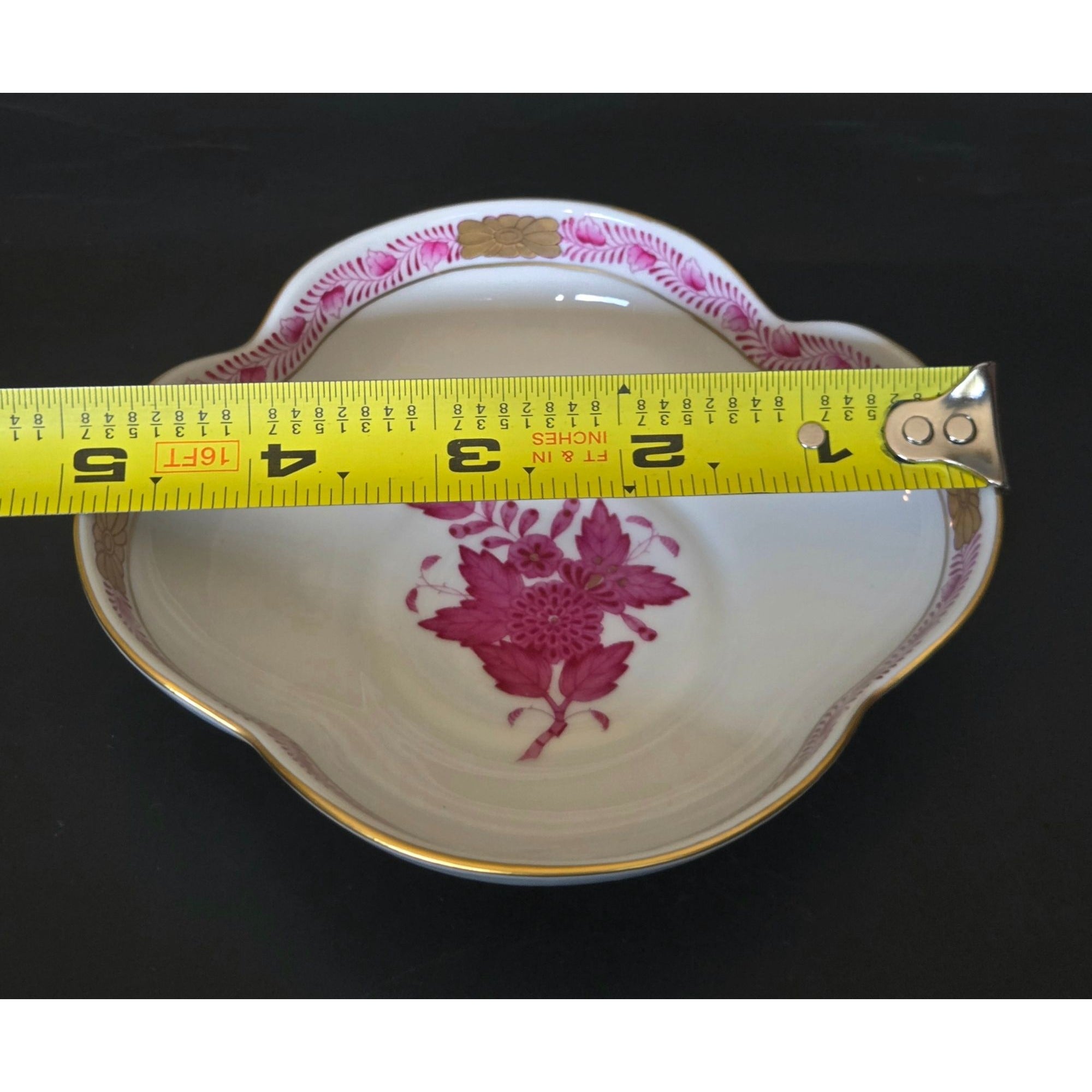 Herend Pink Raspberry Tea Cup Saucer Set Apponyi Chinese Bouquet Gold-Trimmed