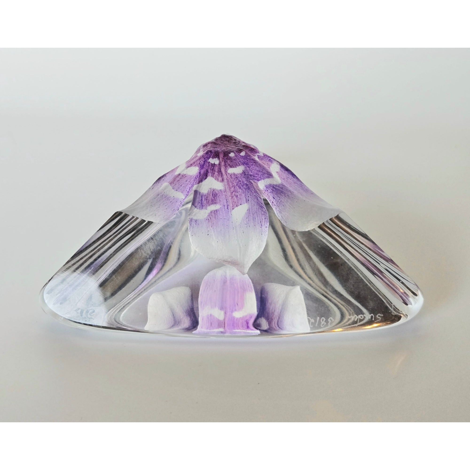 Mats Jonasson 3D Purple Orchid Lead Crystal Paperweight Handmade In Sweden 4", MINT