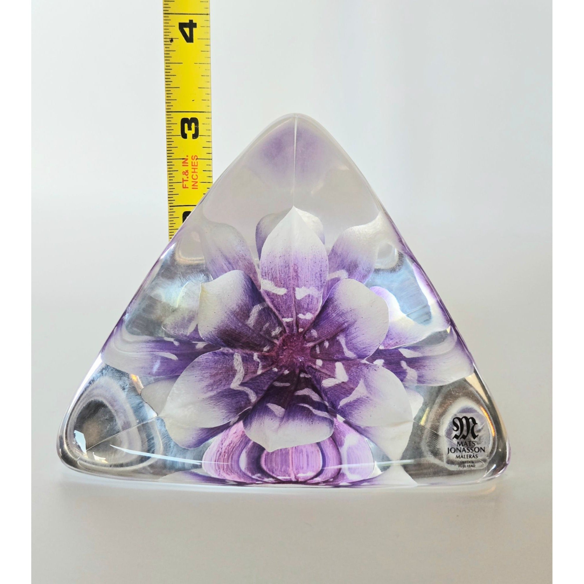 Mats Jonasson 3D Purple Orchid Lead Crystal Paperweight Handmade In Sweden 4", MINT
