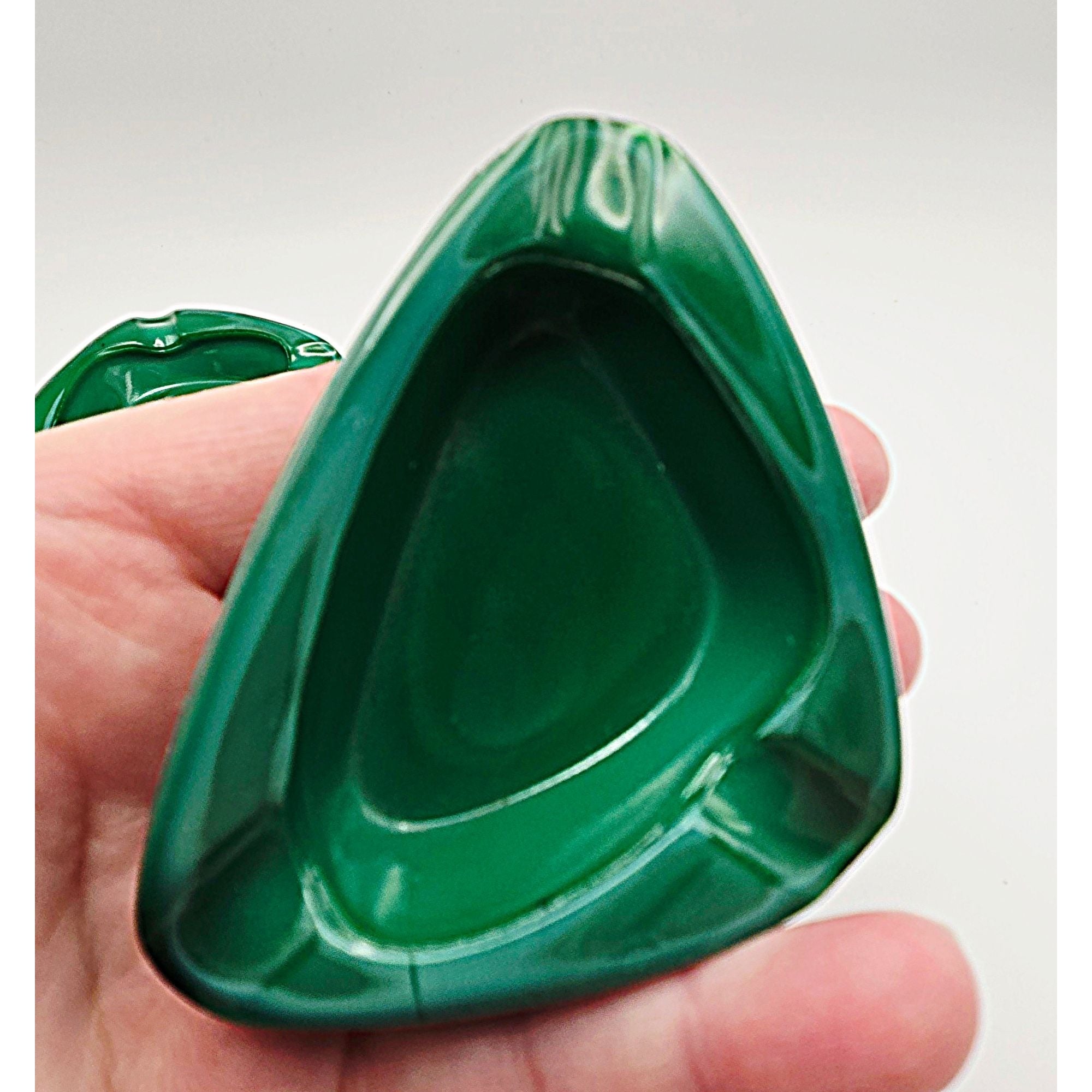 Set Of 3 Czech Vintage Retro Malichite Glass Green Marbled Triangle Trinket Dishes, Ashtrays