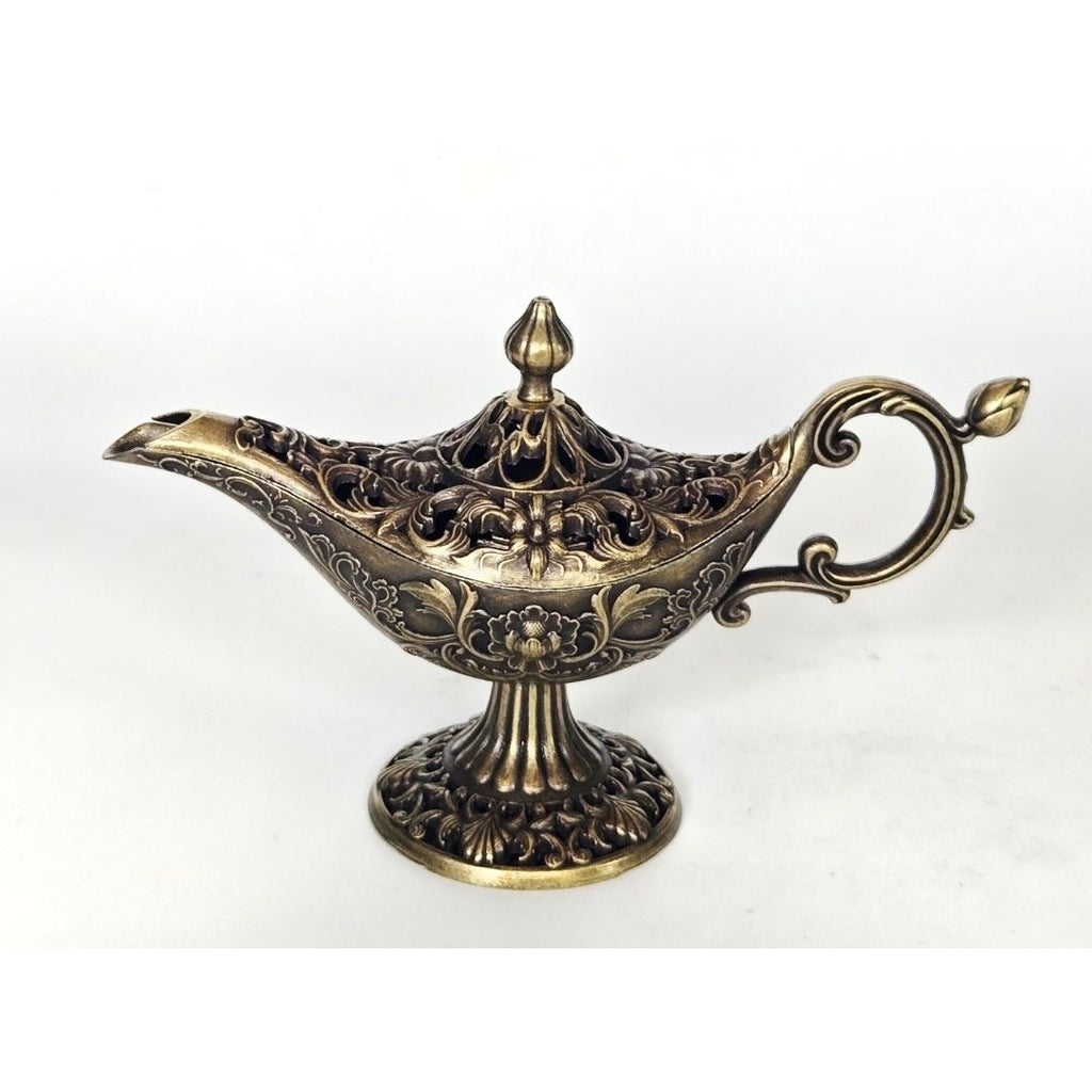 Metal Miniatures Aladdin Genie Lamp With Ornate Floral details collectible