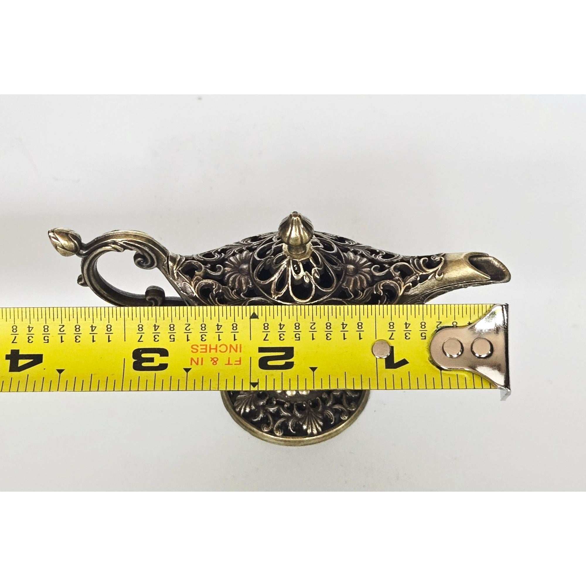Metal Miniatures Aladdin Genie Lamp With Ornate Floral details collectible