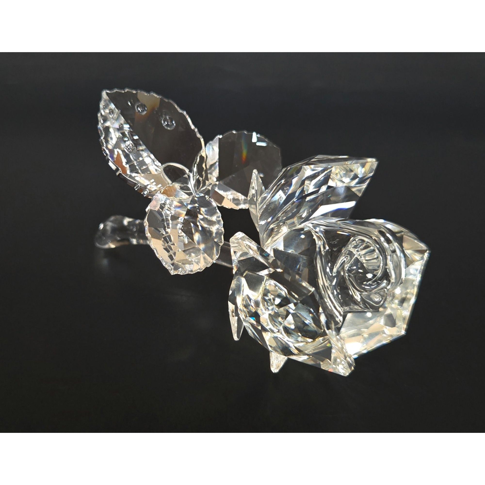 3.25 in. Swarovski Blossoming Rose Figure Figurine 2010 Clear Cut Crystal Retired Vintage