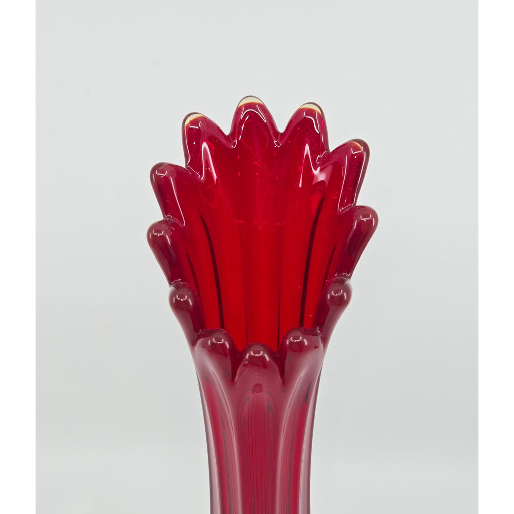 Fostoria Heirloom Amberina Red Swung Vase, Star on bottom, 12 panel, Excellent