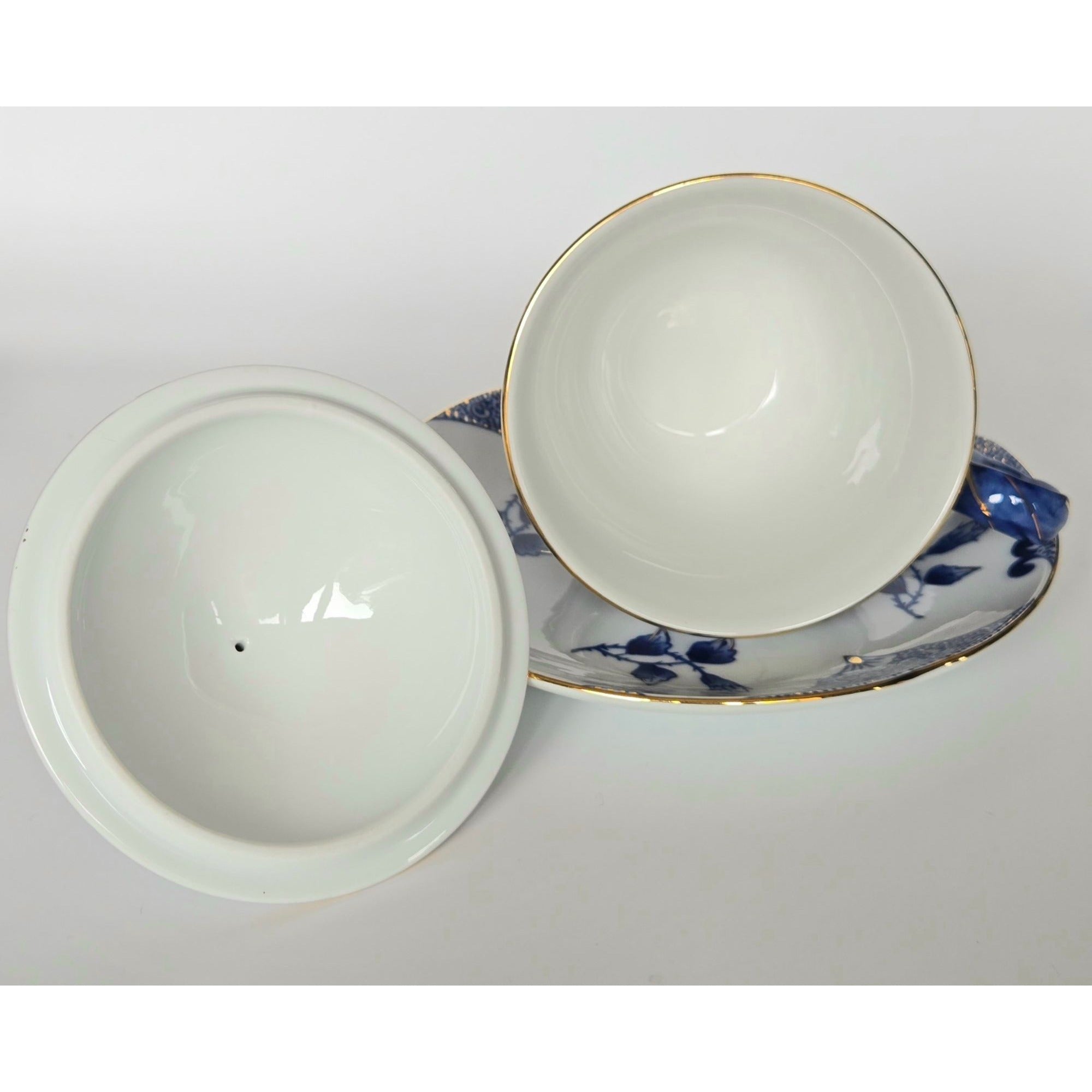 Bombay co. Teacup Saucer and Lid Blue & White Gold Trim Blue Rose Finial RARE set