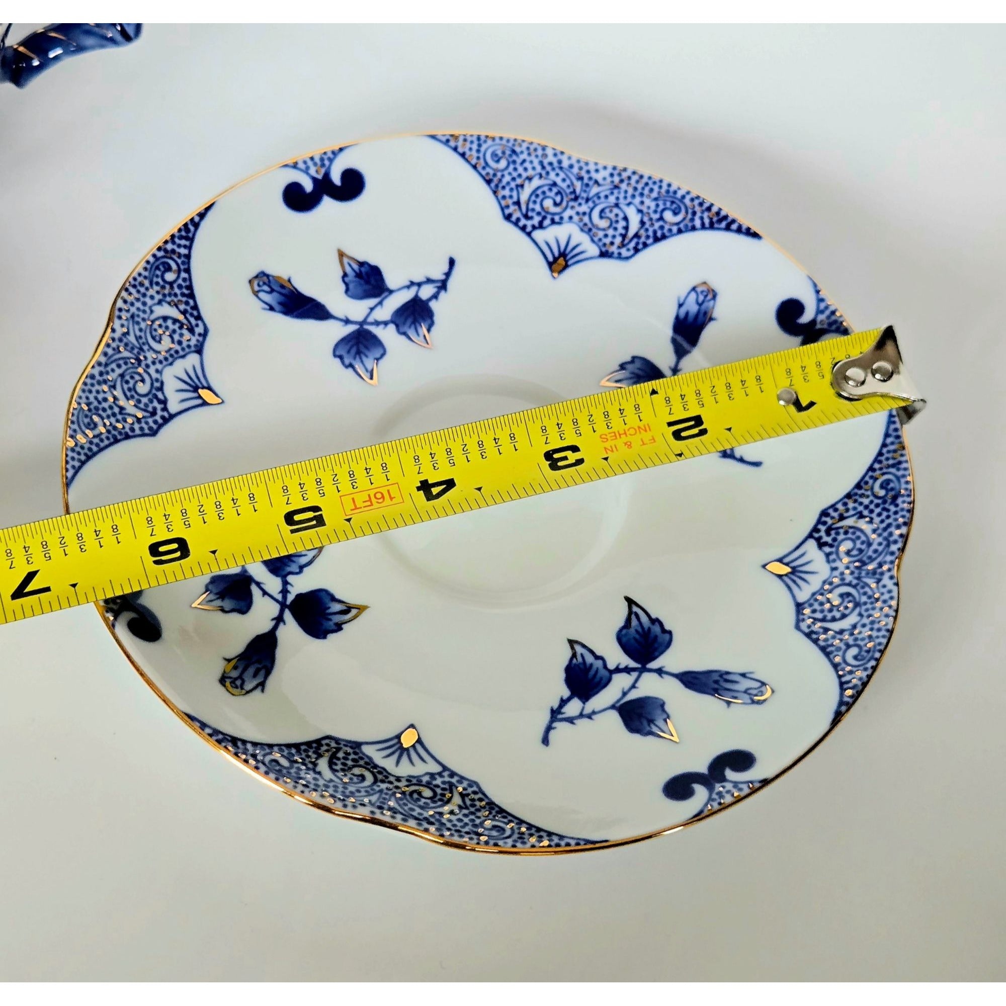Bombay co. Teacup Saucer and Lid Blue & White Gold Trim Blue Rose Finial RARE set