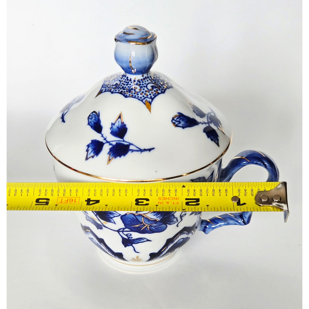 Bombay co. Teacup Saucer and Lid Blue & White Gold Trim Blue Rose Finial RARE set