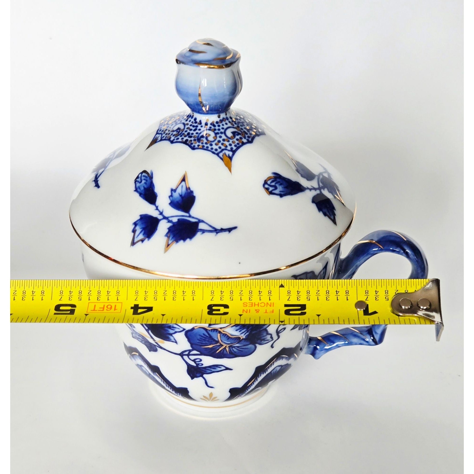 Bombay co. Teacup Saucer and Lid Blue & White Gold Trim Blue Rose Finial RARE set