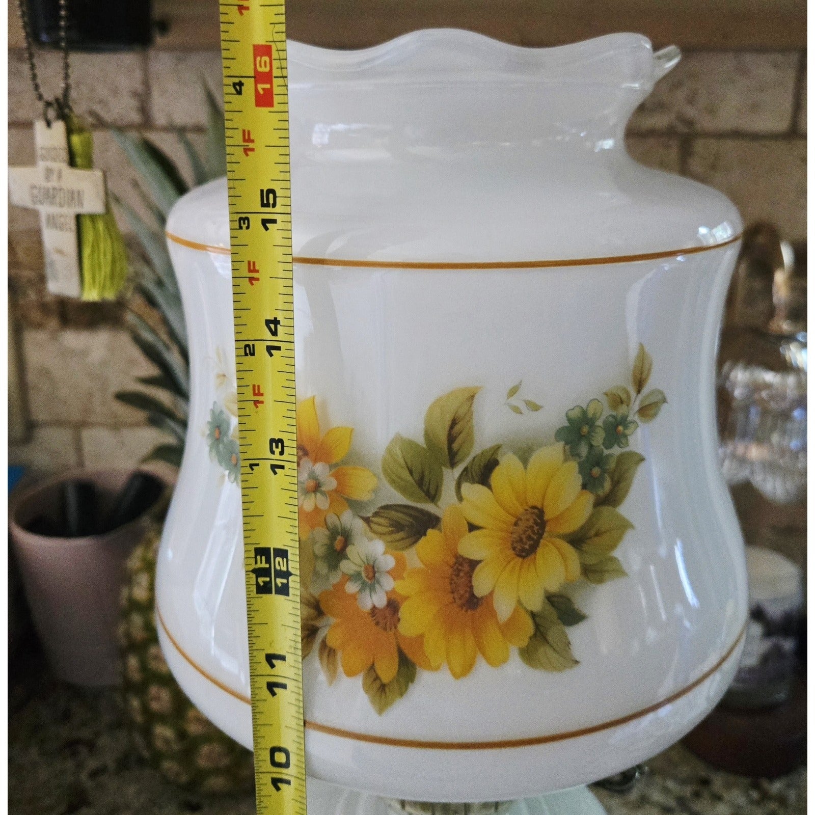 Vintage Milk Glass Yellow Floral Daisy Table Lamp, GWTW Style, 3-Way Light