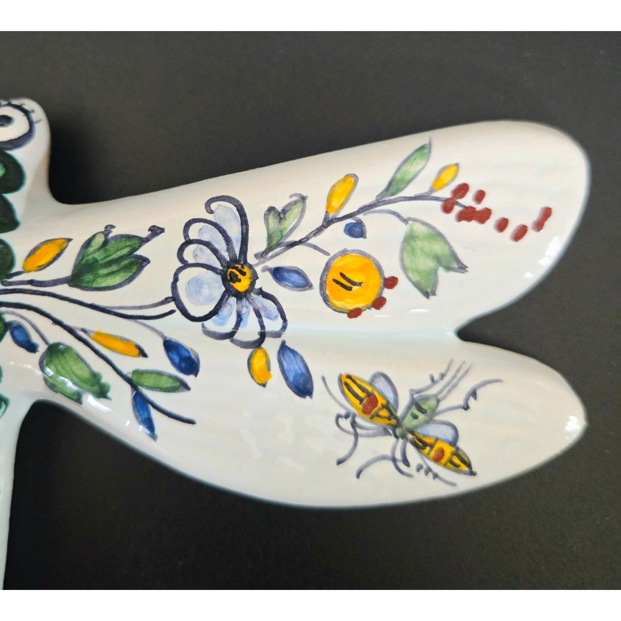 Portugal pottery Dragonfly Wall Art Floral & Insect Motif Home Decor