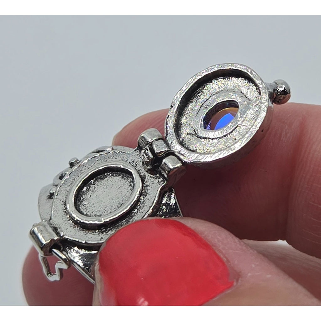 Vintage Silver Tone Poison Locket Ring Size 8