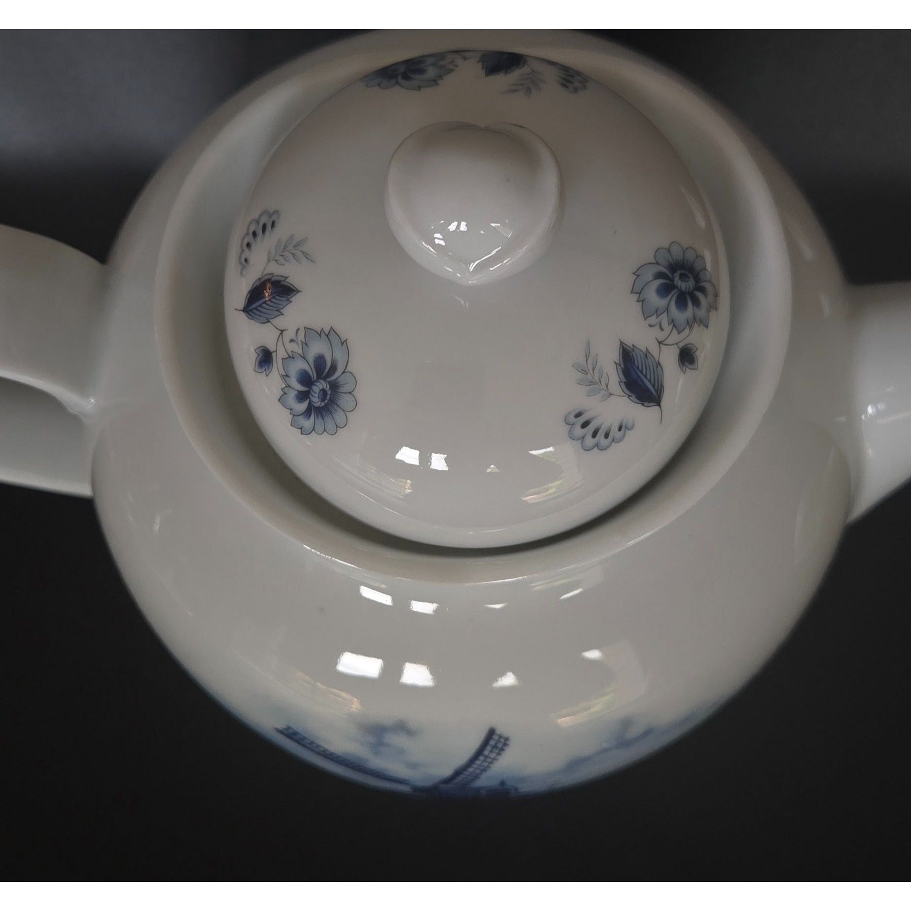Delft Blue & White Windmill Porcelain Teapot Cup And Saucer Set With Gold Accents Dutch-Inspired