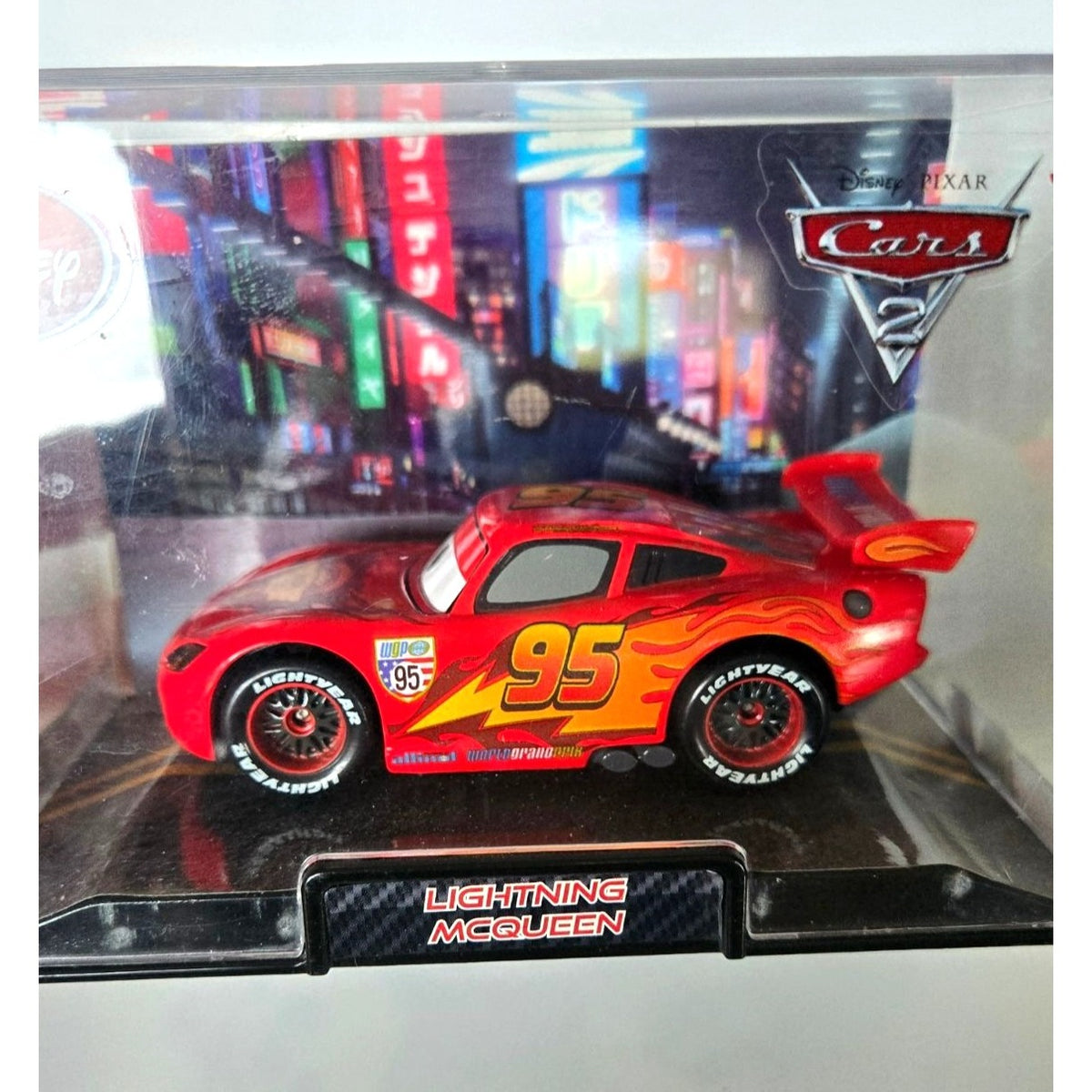 Disney Pixar Cars 2 Lightning McQueen Die-Cast Vehicle In Display Case 1:43 Scale