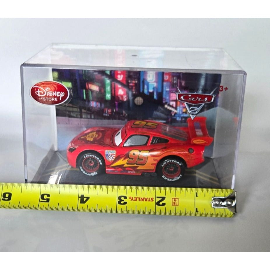 Disney Pixar Cars 2 Lightning McQueen Die-Cast Vehicle In Display Case 1:43 Scale