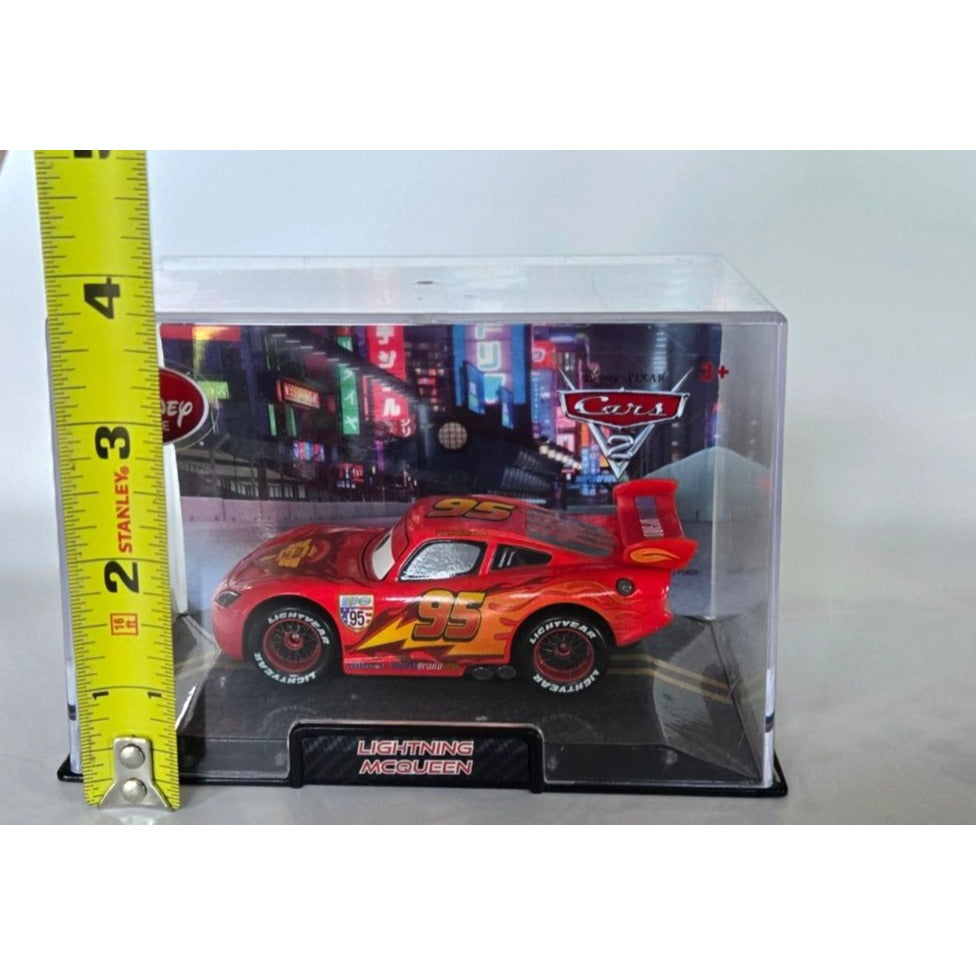 Disney Pixar Cars 2 Lightning McQueen Die-Cast Vehicle In Display Case 1:43 Scale