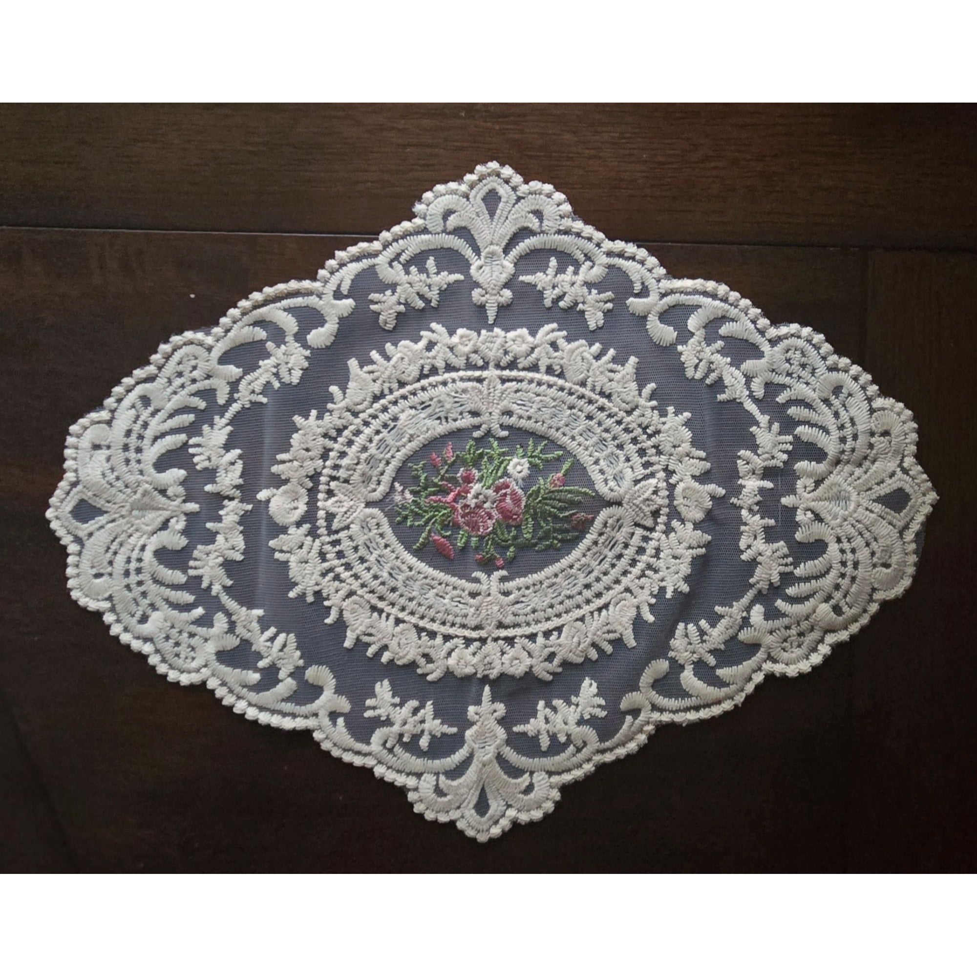 Cream Floral Lace Doily With Embroidery & Scalloped Edges Oval Table Accent 15"