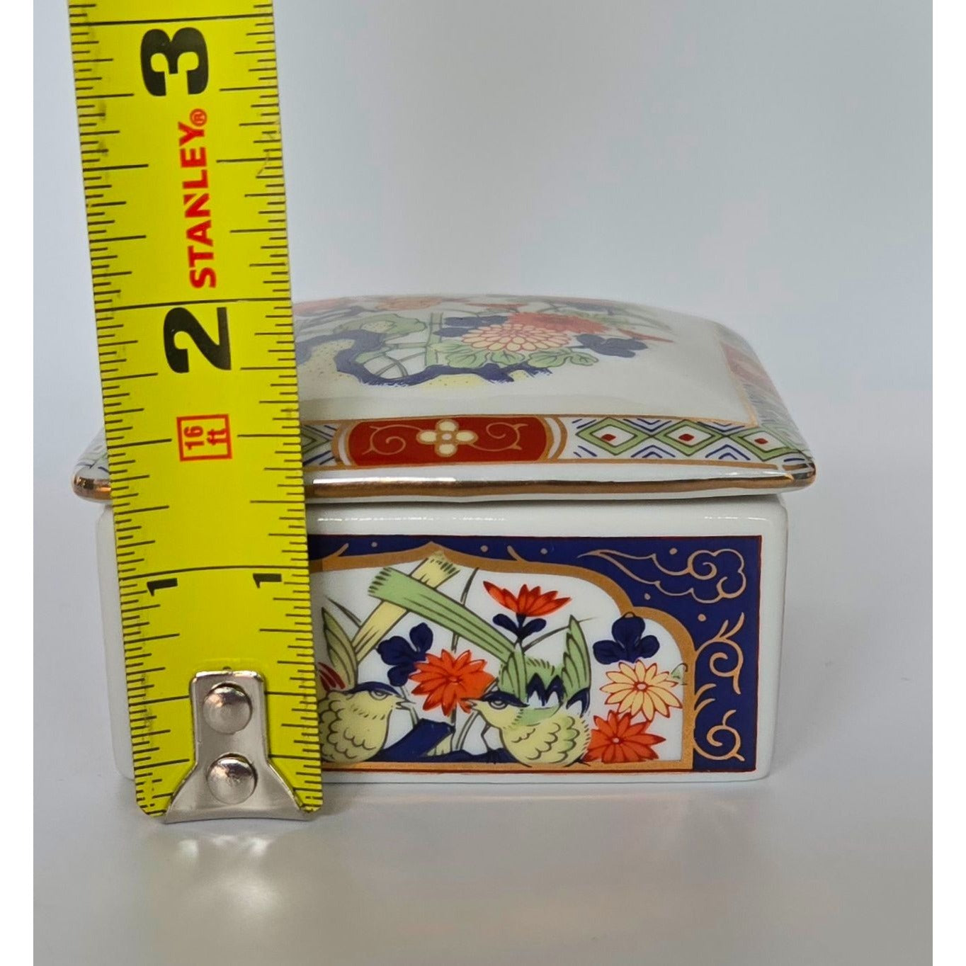 Vintage Japanese Porcelain Imari Style Trinket Box  Floral Designs Gold Accents
