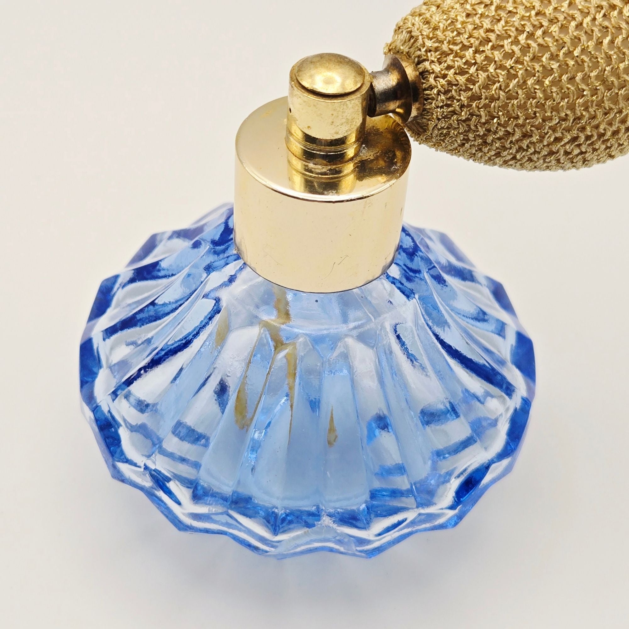 Vintage 1960s Faceted Perfume Bottle , Cornflower Blue, Gold Sprayer Bulb  3" Works