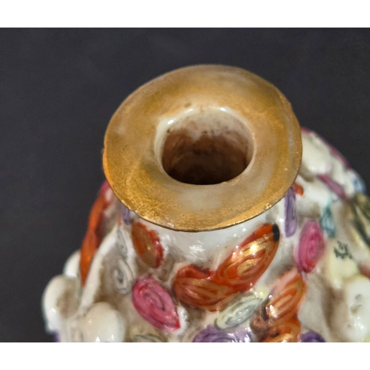 Hand-Painted Antique Chinese Porcelain Snuff Bottle Withd 18 Arhats Immortals w/ Wood Lid, & Stand