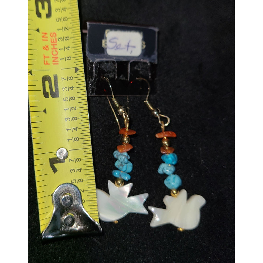 Handmade Shell Necklace & Earring Set, Turquoise Color,  Like new