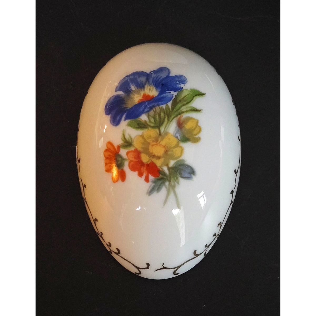 Vintage Porcelain Floral Trinket Box With Gold Detailing - Oval Shape