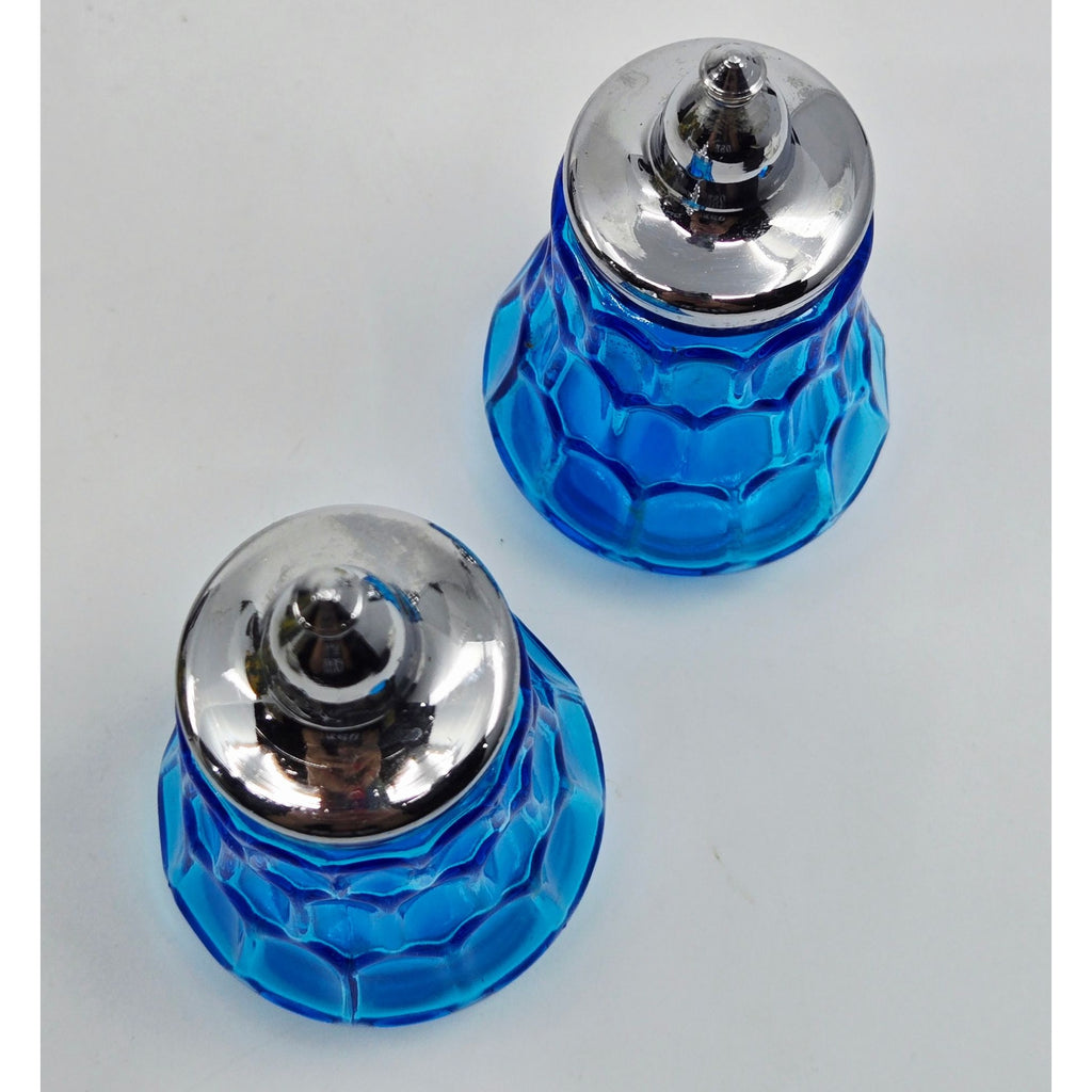 Vintage Fenton Aqua Thumbprint Salt and Pepper Set. (Has a cracked area near rim on one) see pics