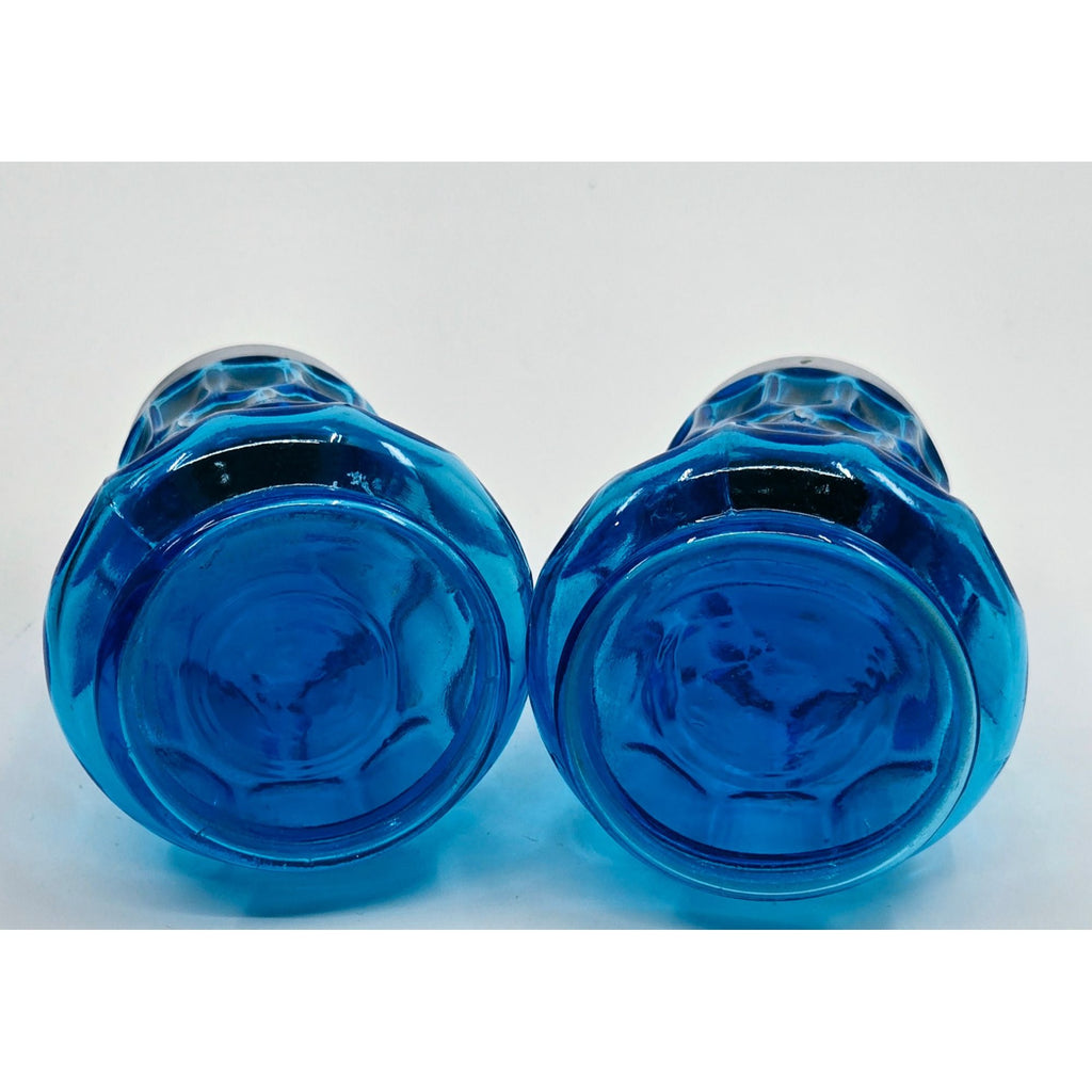 Vintage Fenton Aqua Thumbprint Salt and Pepper Set. (Has a cracked area near rim on one) see pics