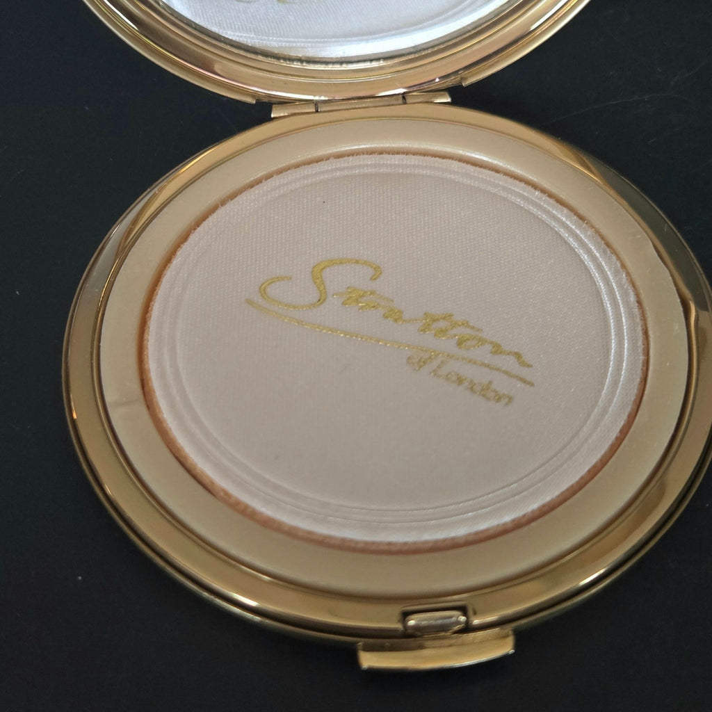 Vintage MCM Gold Tone Stratton Cosmetic Compact in Great Cond. Concentric Designs w/ Puff