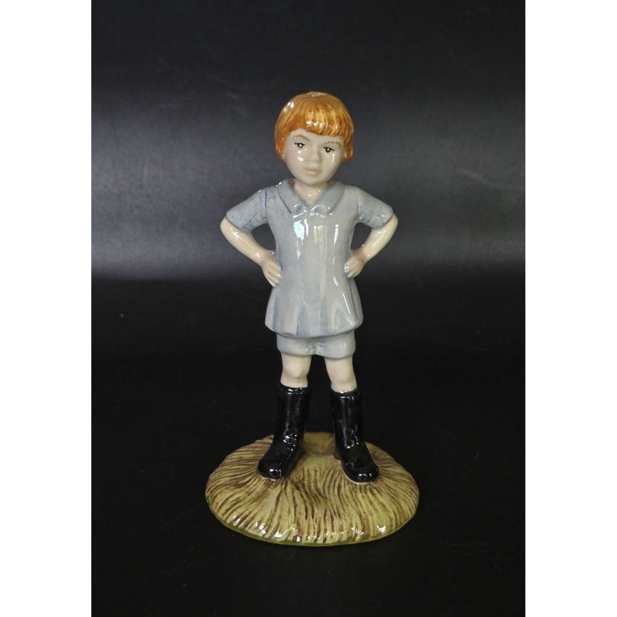 Royal Doulton Christopher Robin Figurine Winnie The Pooh Collection Porcelain Disney 5"
