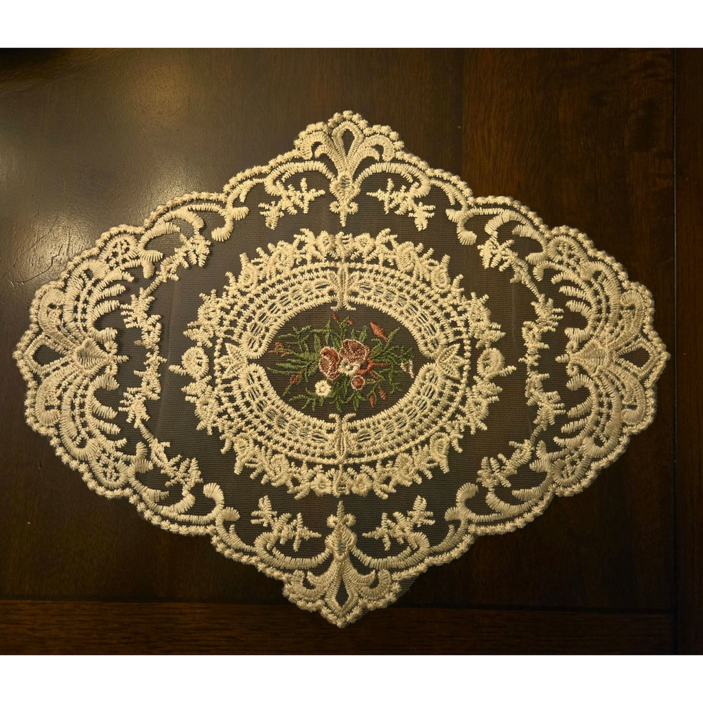 15" Lace Doily With Floral Centerpiece - Ivory W/ Pink Design